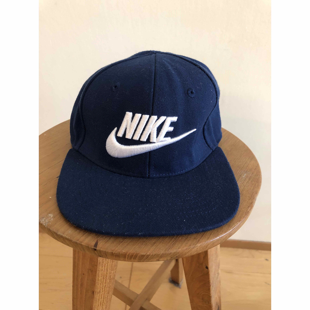 NIKE(ナイキ)のNIKE  キャップ　キッズ キッズ/ベビー/マタニティのこども用ファッション小物(帽子)の商品写真