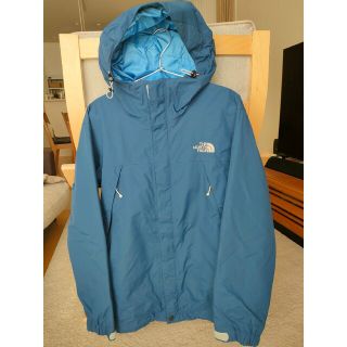 ザノースフェイス(THE NORTH FACE)のザ・ノース・フェイススクープジャケット  /ベイスンブルー Mサイズ(ウエア/装備)