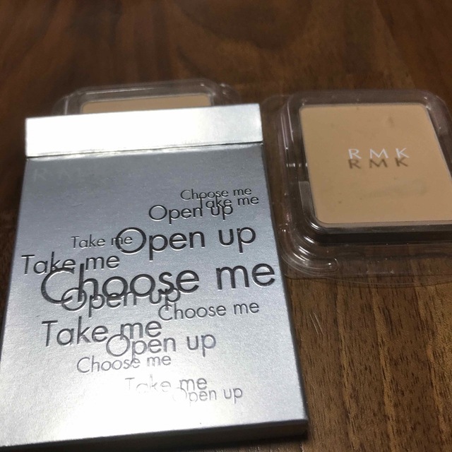 ファッション小物・ストライプストール・ストール・縞模様 RMK ファンデーション レフィル 2個セットでお願いいたします ファンデーション CAC パウダーファンデーションエアリー レフィル マカダミアオークル