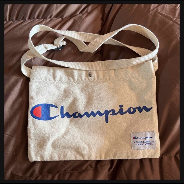 Champion(チャンピオン)のchampion ボディバッグ レディースのバッグ(ボディバッグ/ウエストポーチ)の商品写真