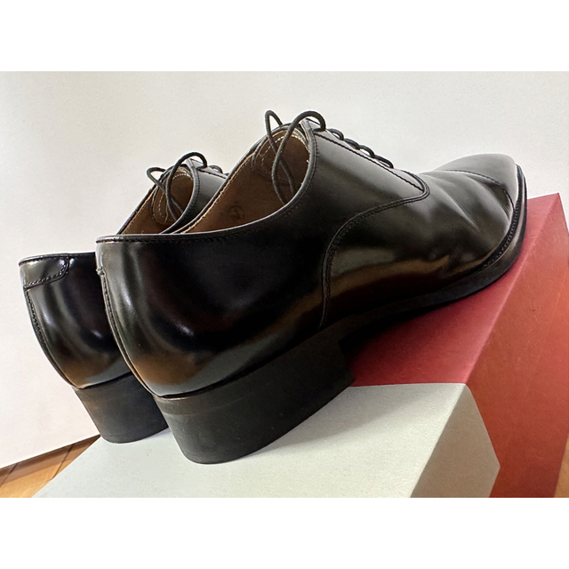 REGAL(リーガル)のREGAL(リーガル) 鏡面加工 ストレートチップ 紐靴 (25cm)911R メンズの靴/シューズ(ドレス/ビジネス)の商品写真