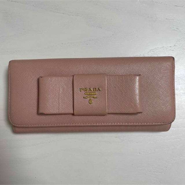 PRADA(プラダ)のプラダ　サフィアーノ　リボン　長財布 レディースのファッション小物(財布)の商品写真