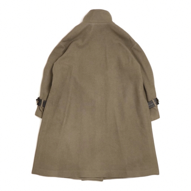 RIM.ARK(リムアーク)の【新品未使用】RIM.ARK Cashmere blend poncho CT レディースのジャケット/アウター(ポンチョ)の商品写真