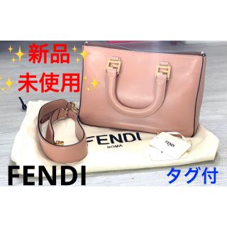 FENDI - FENDI カーフレザー 2WAY ピンクベージュ ハンドバッグ FENDI - FENDI カーフレザー 2WAY ピンクベージュ ハンドバッグ