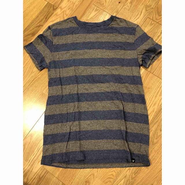 American Eagle(アメリカンイーグル)のアメリカンイーグル　Tシャツ メンズのトップス(Tシャツ/カットソー(半袖/袖なし))の商品写真