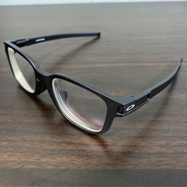 Oakley(オークリー)の【国内正規品】OAKLEY サングラス 眼鏡【最終値下げ!!】 メンズのファッション小物(サングラス/メガネ)の商品写真