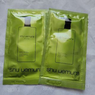 シュウウエムラ(shu uemura)のシュウウエムラ クレンジング サンプル ユースラディアント 4ml x 2包(クレンジング/メイク落とし)