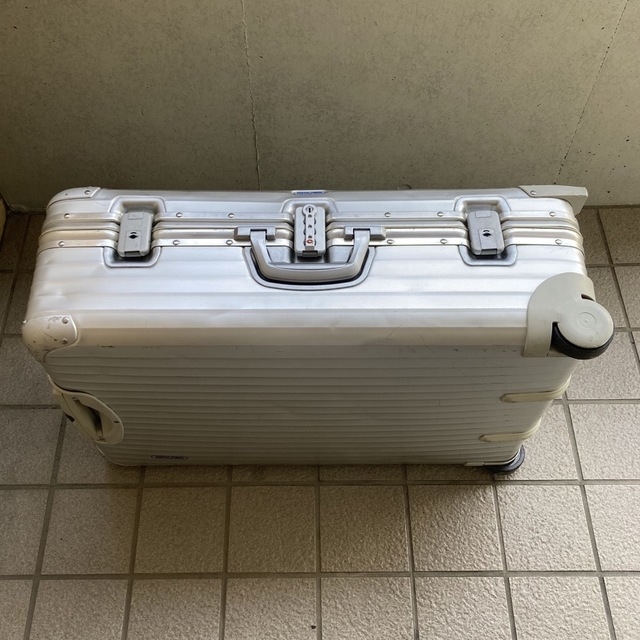 RIMOWA(リモワ)のRIMOWA Topas 82L メンズのバッグ(トラベルバッグ/スーツケース)の商品写真