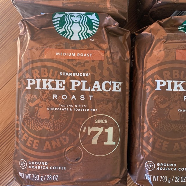 Starbucks Coffee(スターバックスコーヒー)のスターバックス　コーヒー　パイクプレイスロースト　粉　793g×4袋　スタバ 食品/飲料/酒の飲料(コーヒー)の商品写真