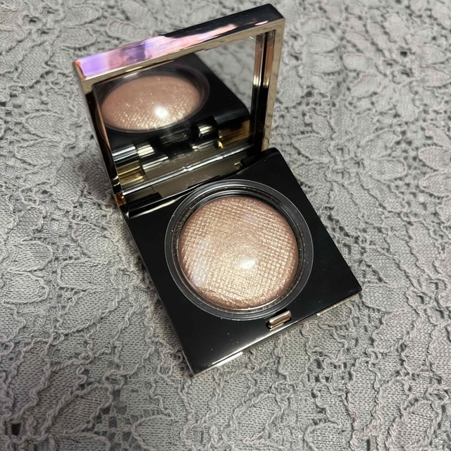 BOBBI BROWN(ボビイブラウン)のBOBBI BROWN リュクスアイシャドウ リッチ スパークル 01 コスメ/美容のベースメイク/化粧品(アイシャドウ)の商品写真