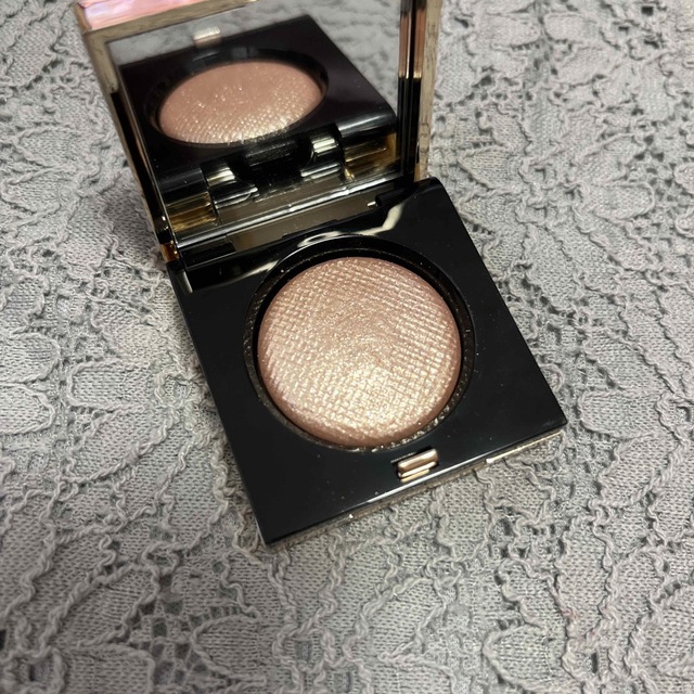 BOBBI BROWN(ボビイブラウン)のBOBBI BROWN リュクスアイシャドウ リッチ スパークル 01 コスメ/美容のベースメイク/化粧品(アイシャドウ)の商品写真