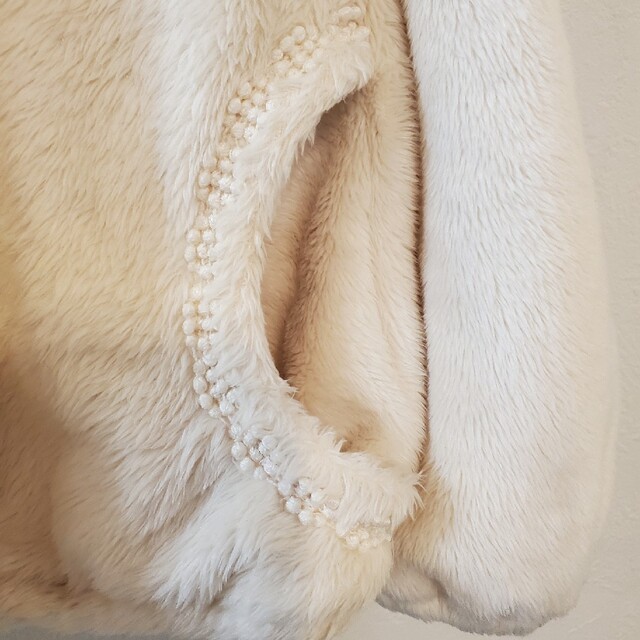 ANNA SUI mini(アナスイミニ)のアナスイミニ　ふわふわパーカー　猫耳　90センチ キッズ/ベビー/マタニティのキッズ服女の子用(90cm~)(ジャケット/上着)の商品写真