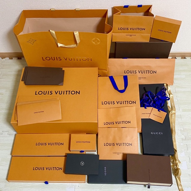 LOUIS VUITTON(ルイヴィトン)のルイヴィトン グッチ ベンツ ショップ袋 空箱 収納 ブランド バッグ ネクタイ レディースのバッグ(ショップ袋)の商品写真