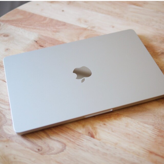 結婚祝い MacBook M2 美品 - Apple Air 8GB/256GB スターライト ノート