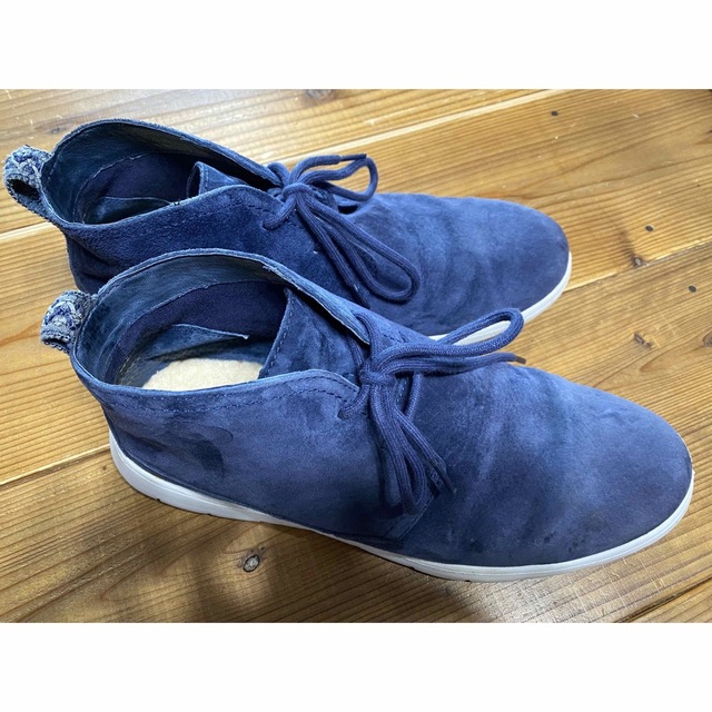 希少！UGG ポンポンレザー＆スエードブーツ