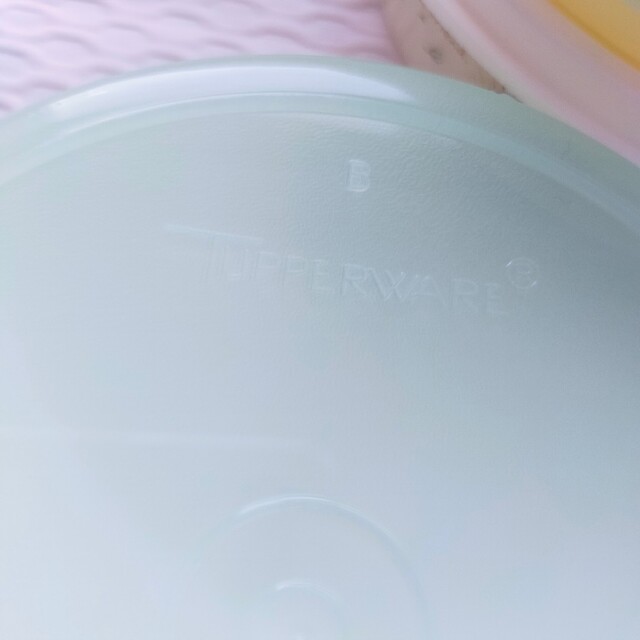 TupperwareBrands(タッパーウェア)の美品！タッパーウェア 3個セット☆Tupperware インテリア/住まい/日用品のキッチン/食器(容器)の商品写真