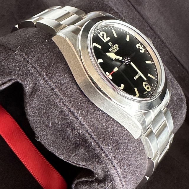 Tudor(チュードル)のTUDOR レンジャー　RANGER 79950 ほぼ未使用の極美品 メンズの時計(腕時計(アナログ))の商品写真