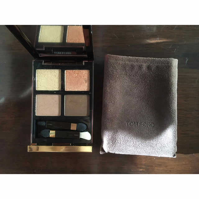 TOM FORD BEAUTY(トムフォードビューティ)のトムフォードビューティー アイシャドウ 01 ゴールデンミルク コスメ/美容のベースメイク/化粧品(アイシャドウ)の商品写真