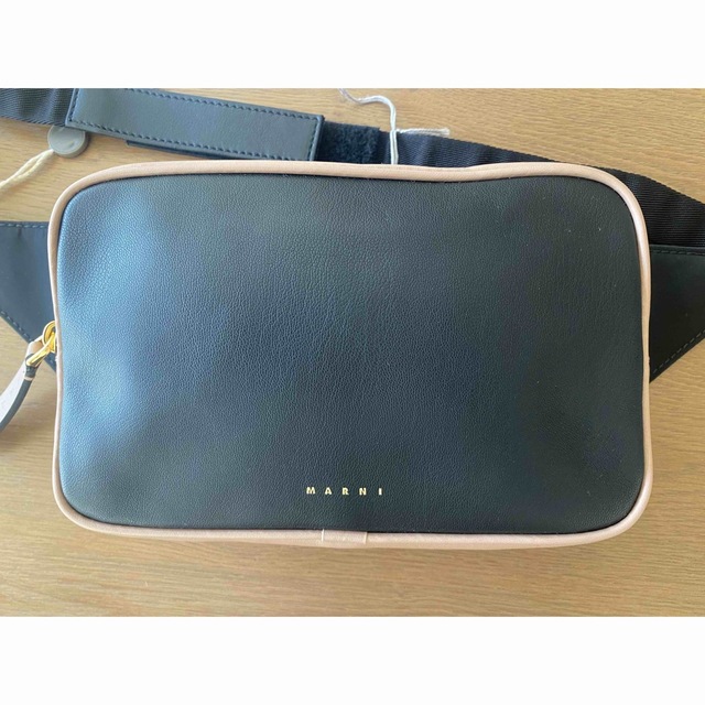 □ネット販売済み□ MARNI マルニ ブルー バンスバニー ボディバッグ