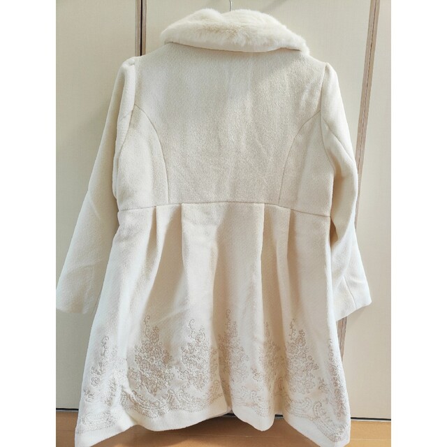 axes femme(アクシーズファム)のアクシーズファムキッズ　140cmコート キッズ/ベビー/マタニティのキッズ服女の子用(90cm~)(コート)の商品写真