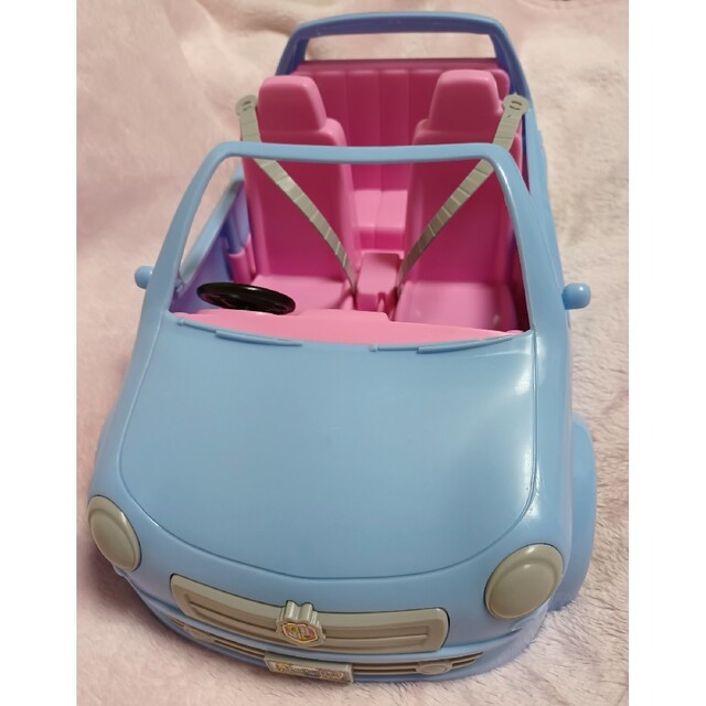 Takara Tomy(タカラトミー)のリカちゃん　車　ファミリーカー エンタメ/ホビーのおもちゃ/ぬいぐるみ(キャラクターグッズ)の商品写真