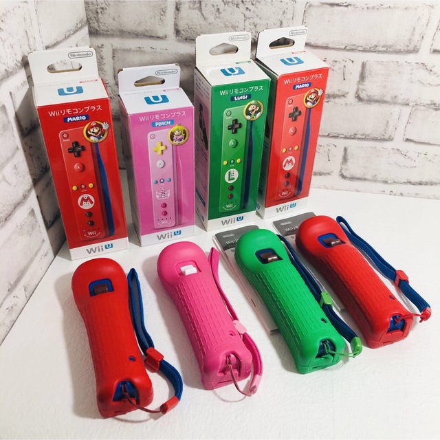 【レア美品】 Wiiリモコンプラス 4個セット マリオ ルイージ ピーチ