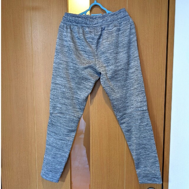 NIKE(ナイキ)のナイキ　裏起毛パンツ　140 キッズ/ベビー/マタニティのキッズ服男の子用(90cm~)(パンツ/スパッツ)の商品写真