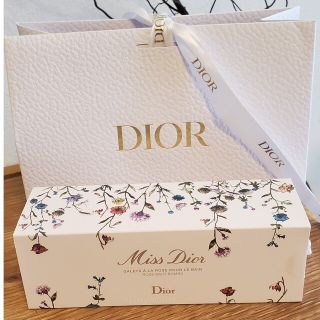 ディオール(Dior)の【限定品】ミスディオール　ローズ　バスボム(入浴剤/バスソルト)