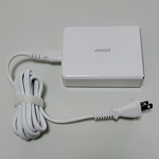 アンカー(Anker)のPowerPort+ 5 USB-C 急速充電器(バッテリー/充電器)