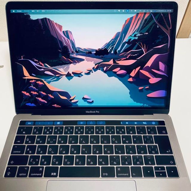 Apple - MacBook Pro 13-inch, 2017 8GB 256GBの通販 by もっく's shop ...