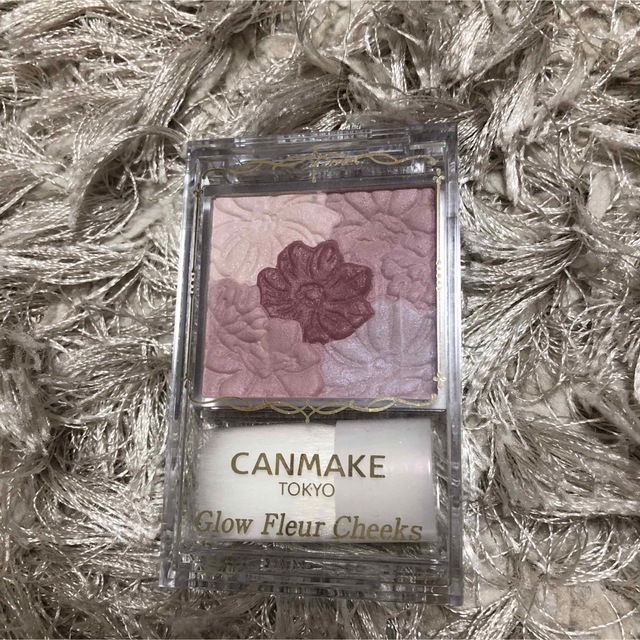 CANMAKE(キャンメイク)のキャンメイク(CANMAKE) グロウフルールチークス 16 ライラックフルール コスメ/美容のベースメイク/化粧品(チーク)の商品写真