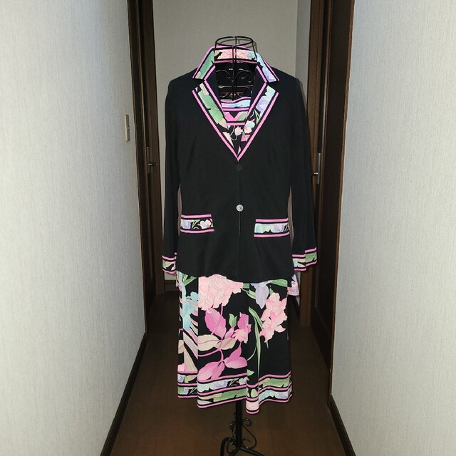 史上一番安い LEONARD - 匿名配送 豪華カンカンのレオナールワンピース