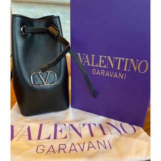 ヴァレンティノ(VALENTINO)の値下げ　ヴァレンティノ VALENTINO バッグ　巾着　未使用(ハンドバッグ)