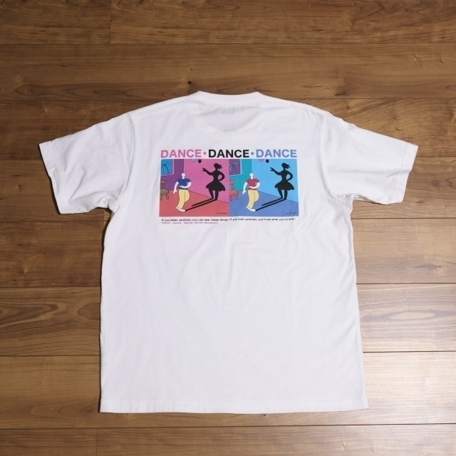 UNIQLO(ユニクロ)のUT 村上春樹　DANCE×3　XL　中古品 メンズのトップス(Tシャツ/カットソー(半袖/袖なし))の商品写真