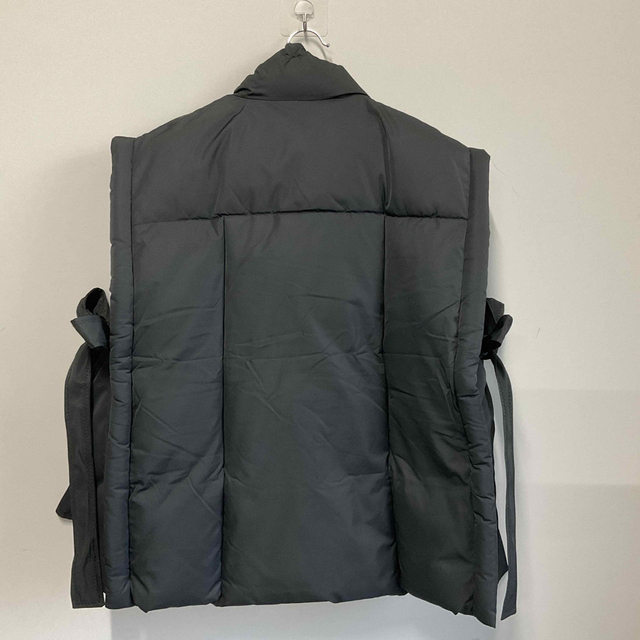 GANNI/ガニー Shiny Puff Oversized Vest ブラック