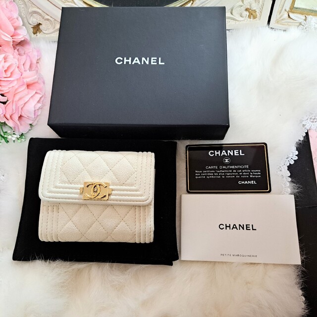 値下げ】 CHANEL - コンパクト ココマーク 折り財布 ボーイシャネル