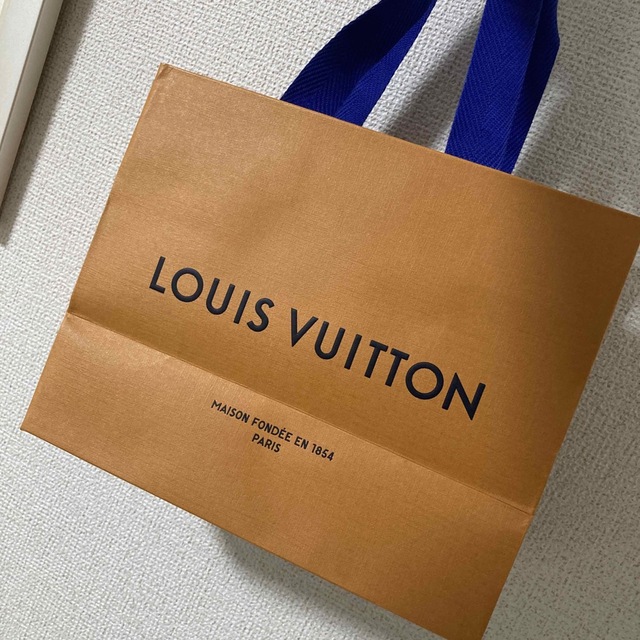 LOUIS VUITTON(ルイヴィトン)のLOUIS VUITTON 紙袋　メッセージカード レディースのバッグ(ショップ袋)の商品写真