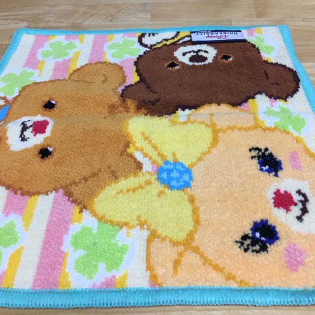 ☆新品☆ディズニーストア☆ユニベア☆シェニール織りハンカチ
