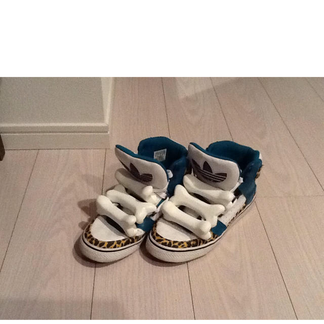 adidas(アディダス)のJEREMYスニーカー♡ レディースの靴/シューズ(スニーカー)の商品写真