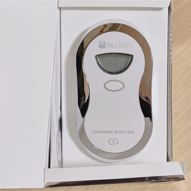 NU SKIN(ニュースキン)のNUSKIN ガルバニックボディスパ スマホ/家電/カメラの美容/健康(ボディケア/エステ)の商品写真