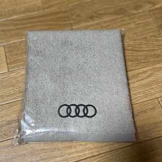 アウディ(AUDI)のAudi タオル(ノベルティグッズ)