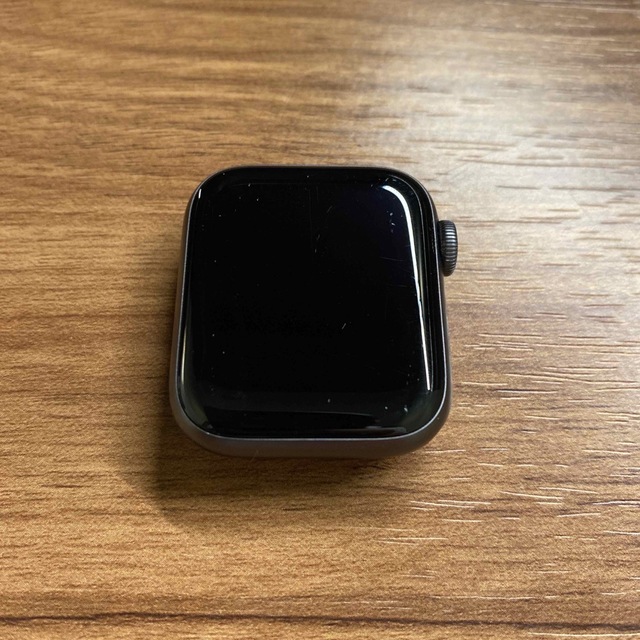 Apple Watch(アップルウォッチ)のApple Watch Series 4 Nike+ グレイアルミニウム アンス メンズの時計(腕時計(デジタル))の商品写真