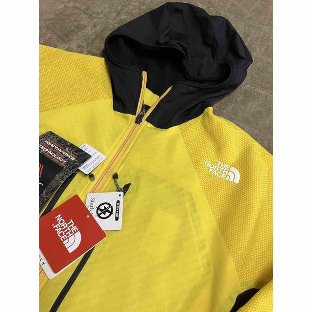 THE NORTH FACE(ザノースフェイス)の定価28600円・ノースフェイス・フリース・アウター・レディース・Sサイズ レディースのジャケット/アウター(ブルゾン)の商品写真