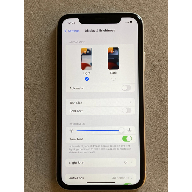 iPhone XR White 64 GB SIMフリー 2