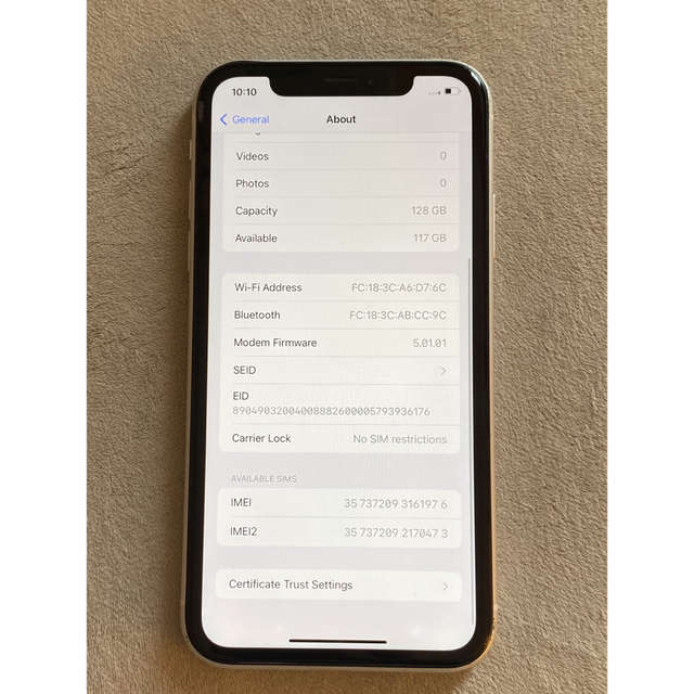 iPhone XR White 128 GB SIMフリー - スマートフォン本体