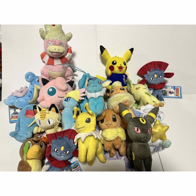 ポケモン ぬいぐるみ  18点まとめ売り