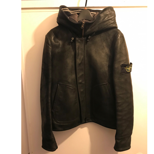 STONE ISLAND ストーンアイランドレザージャケット　Mサイズ