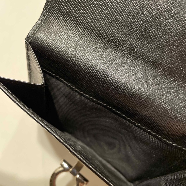 フェラガモ　財布　レディース レディースのファッション小物(財布)の商品写真
