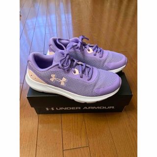 アンダーアーマー(UNDER ARMOUR)の値下げ‼️アンダーアーマー　24.5 ランニングシューズ　未使用(スニーカー)