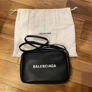 バレンシアガバッグ 完売品 レア美品 早い物勝ち^ - ^-